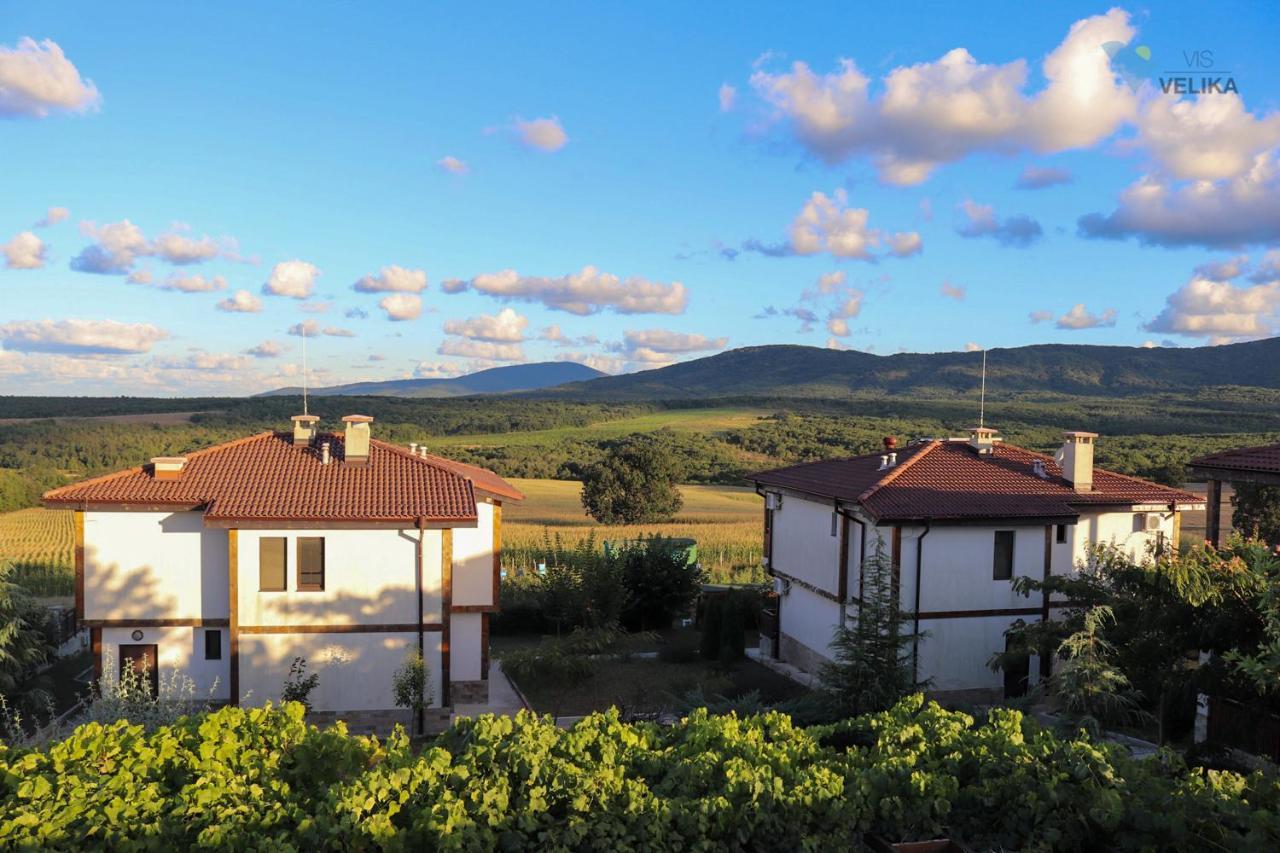 B&B Vis Velika