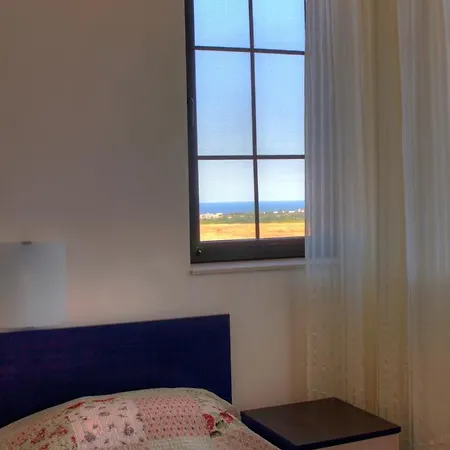 לינה וארוחת בוקר Vis Velika מראה חיצוני תמונה